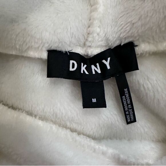 DKNY White Soft Fleece Turtleneck Long Sleeve High Low Pullover Size Medium - Picture 5 of 12